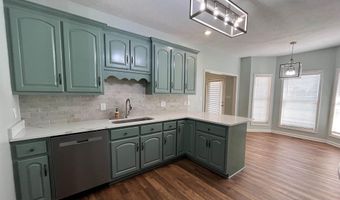 17916 Remington Dr, Athens, AL 35611
