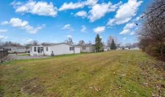 301 Hidden River Dr, Adrian, MI 49221