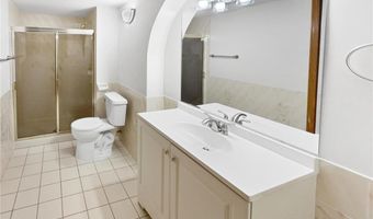 1531 Briarknoll Cir, Arden Hills, MN 55112