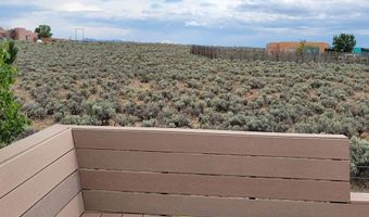 110 Los Rios Rd, Arroyo Hondo, NM 87513