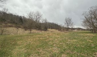 6033 Siemon Rd, Batesville, IN 47006