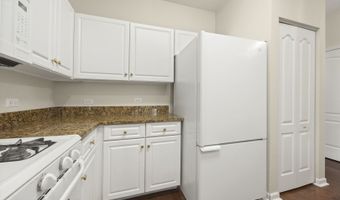 1275 W Lake St 104, Addison, IL 60101