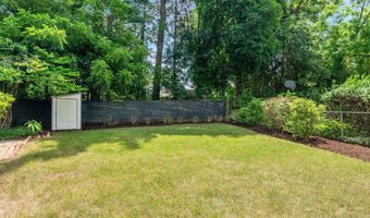 4 CALVIN Ct, Rockville, MD 20851