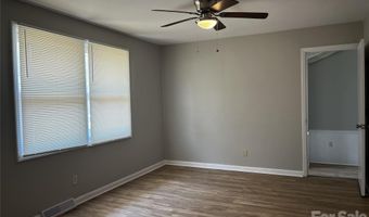 2213 Shamrock Dr, Charlotte, NC 28205