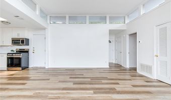 346 Carpenter Dr 20, Atlanta, GA 30328