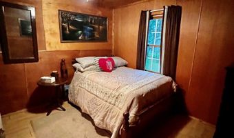 55 Minnow Ln, Alderson, WV 24901