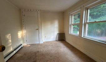 106 S Belfast Ave, Augusta, ME 04330