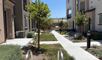 2211 W Orange Ave 21, Anaheim, CA 92804