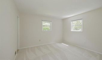 5004 EASTCHESTER Cir, Alexandria, VA 22310