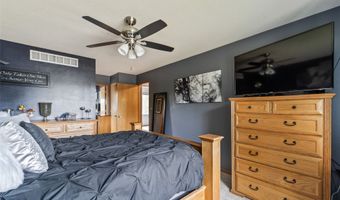 2914 SW Glenbrooke Blvd, Ankeny, IA 50023