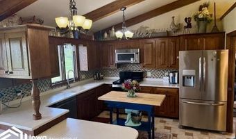 6773 195th St, Albia, IA 52531