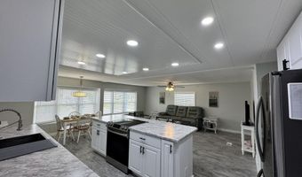805 Wren Cir, Barefoot Bay, FL 32976