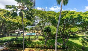 98-1042 Moanalua Rd 2-303, Aiea, HI 96701