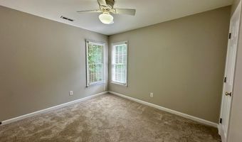 2109 Watersglen Dr, Apex, NC 27502