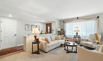 36218 Golden Gate Dr, Yucaipa, CA 92399