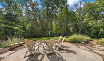 4710 N Catamount Trl NE, Ada, MI 49301