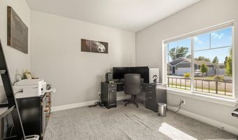 408 N Curlew Dr, Ammon, ID 83401