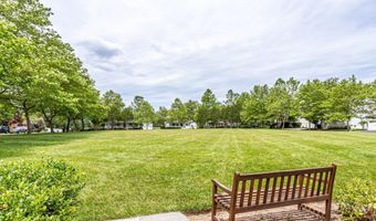 20460 CHARTER OAK Dr, Ashburn, VA 20147