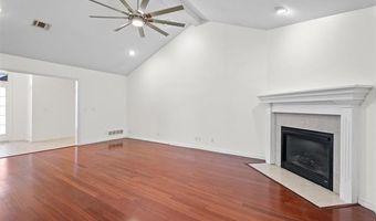 1030 East Dr, Bartlesville, OK 74006