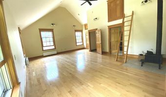 199 Main St, Belfast, ME 04915