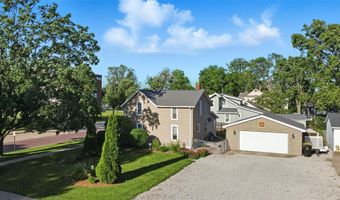1135 Court St, Adel, IA 50003