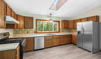 1038 E 21st St, Ashtabula, OH 44004