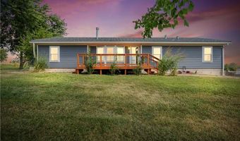 15038 Fairmount Rd, Basehor, KS 66007