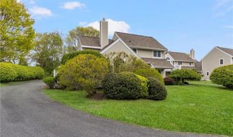 213 Corey Ln 213, Middletown, RI 02842