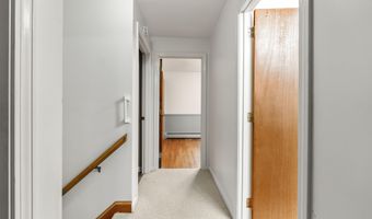 28 Colony Rd, Augusta, ME 04330