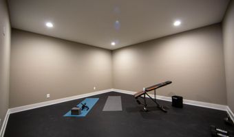 3899 Chapel Hill Ct, Bargersville, IN 46106