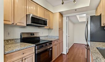 2151 JAMIESON Ave 1911, Alexandria, VA 22314