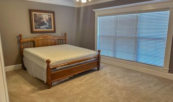 421 S Main St, Arab, AL 35016