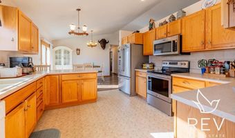 3414 Frisby Ave, Cody, WY 82414