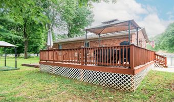 104 Saint James Ct, Bardstown, KY 40004