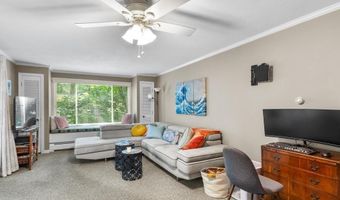 7 Wake Robin Rd 310, Lincoln, RI 02865