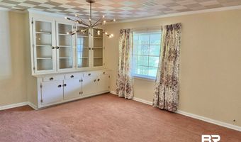 211 7th Ave, Atmore, AL 36502