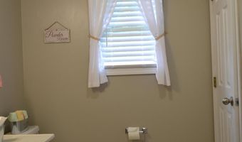 623 Wyndale Rd 6, Abingdon, VA 24210