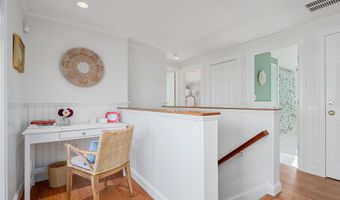 71 Sunset Ln, Barnstable, MA 02630