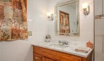 1749 Saint Clair River Dr, Algonac, MI 48001