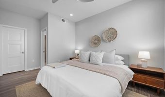307 West St 103, Oceanside, CA 92054