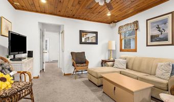 1 KENT Dr, Betterton, MD 21610