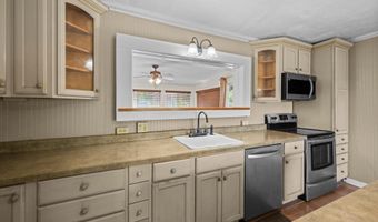 815 Kuulei St, Haiku, HI 96708