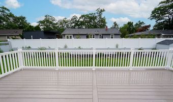 644 Berkeley Ave, Beachwood, NJ 08722