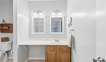 65 SKUNK HILL Rd, Hopkinton, RI 02832