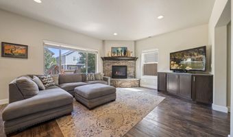 3523 NE Crystal Springs Dr, Bend, OR 97701