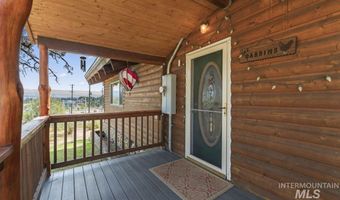 739 S Main St, Cascade, ID 83611
