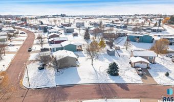 509 Aana Ave, Baltic, SD 57003