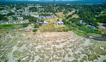 3446 BEACH LOOP Dr, Bandon, OR 97411