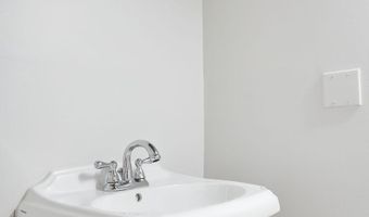 849 WOODWARD St, Baltimore, MD 21230