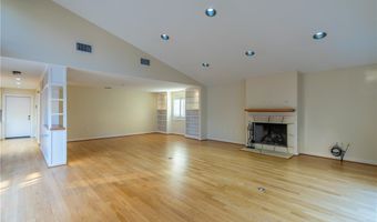 1500 Morningside Dr, Alice, TX 78332